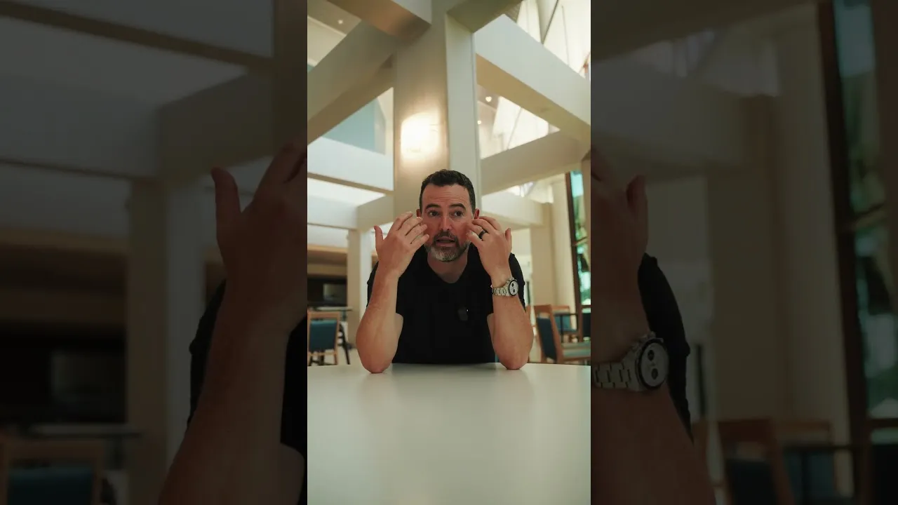 Smart Glasses Just Hit a New Level | XREAL AURA